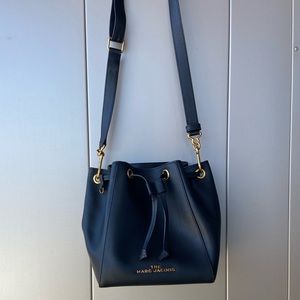 Like New Marc Jacobs  Bucket bag
